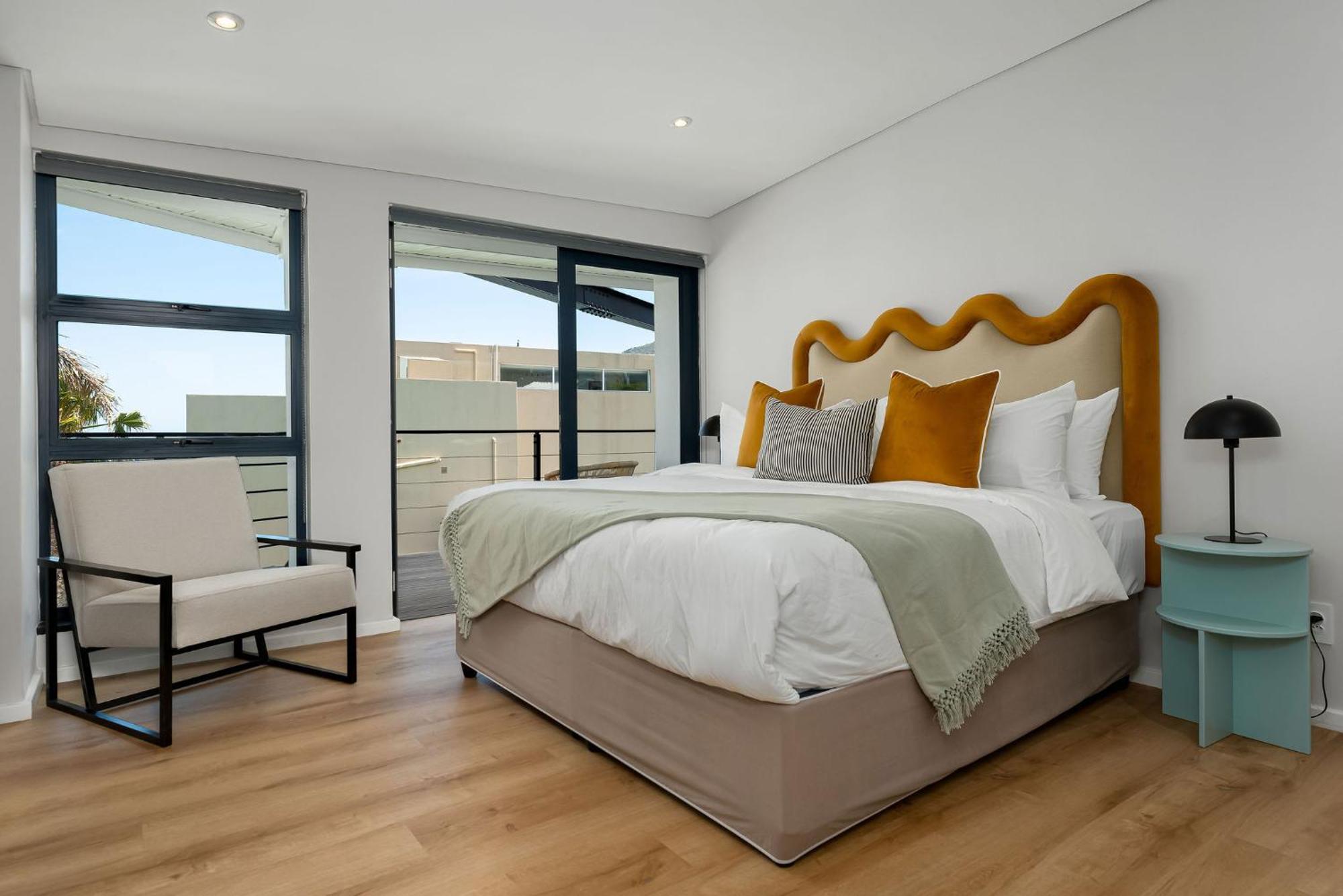 Neighbourgood 1St Crescent Camps Bay Otel Cape Town Dış mekan fotoğraf