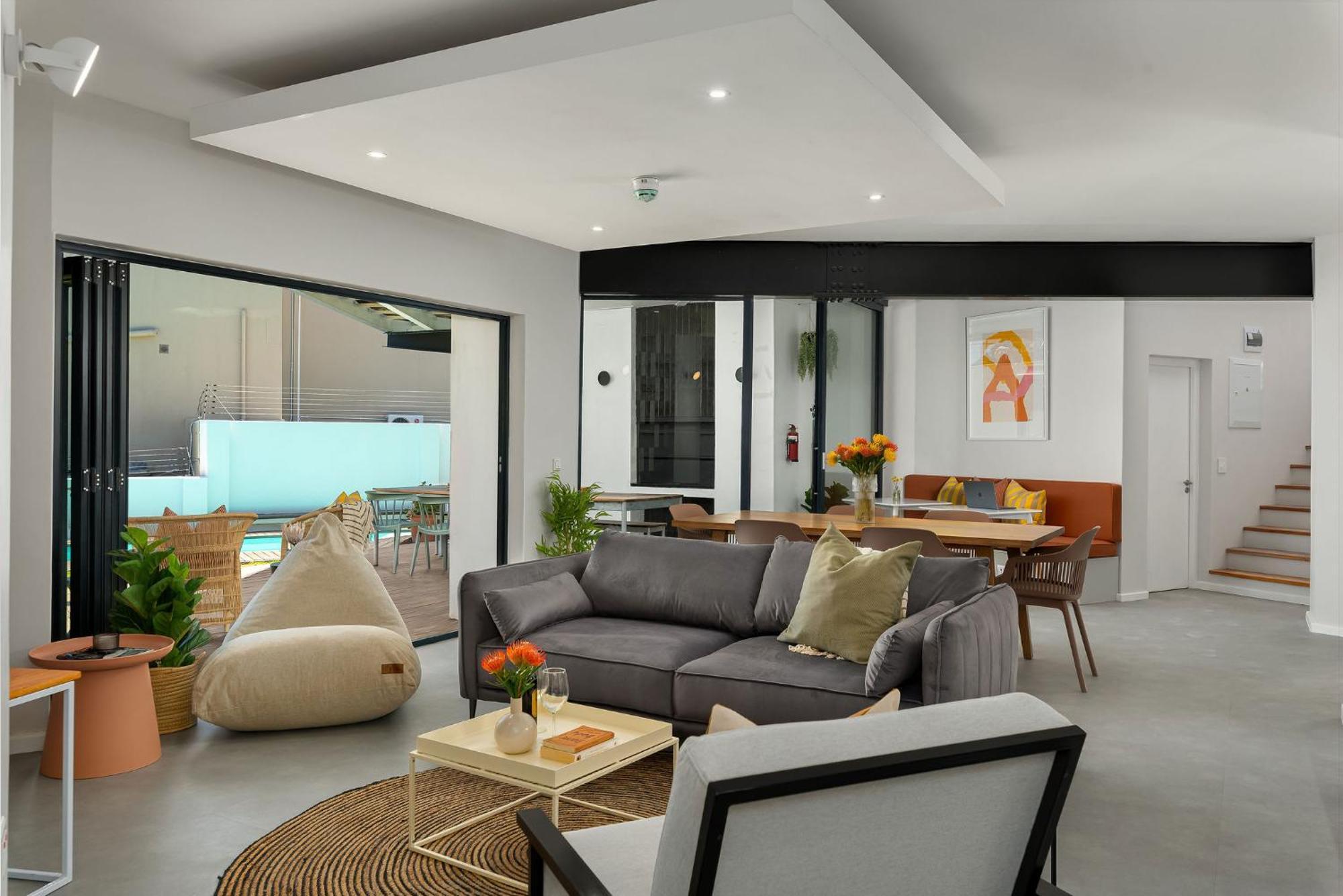 Neighbourgood 1St Crescent Camps Bay Otel Cape Town Dış mekan fotoğraf