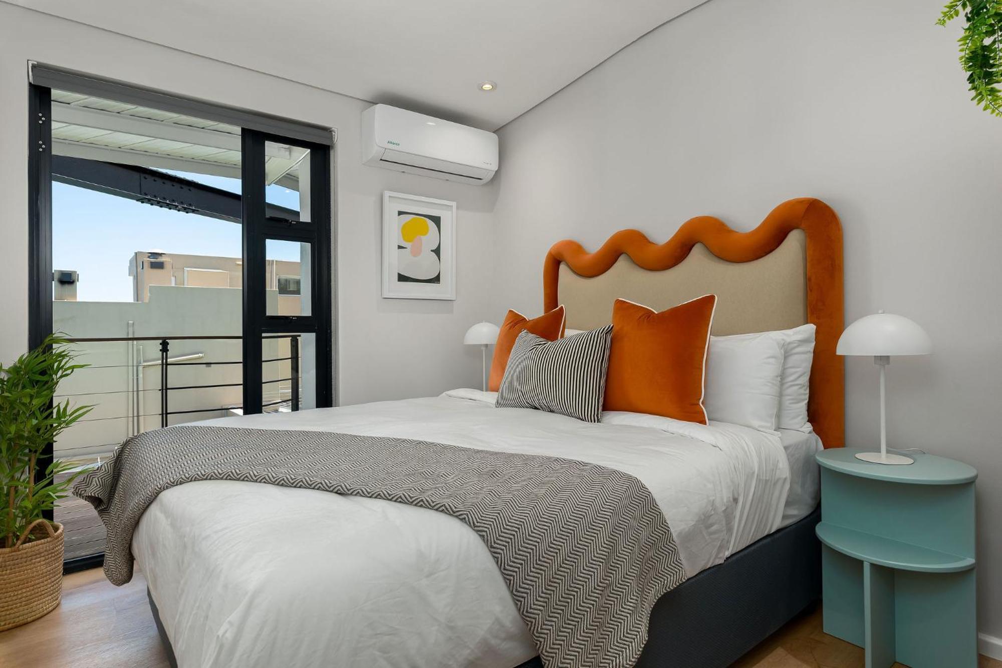 Neighbourgood 1St Crescent Camps Bay Otel Cape Town Dış mekan fotoğraf