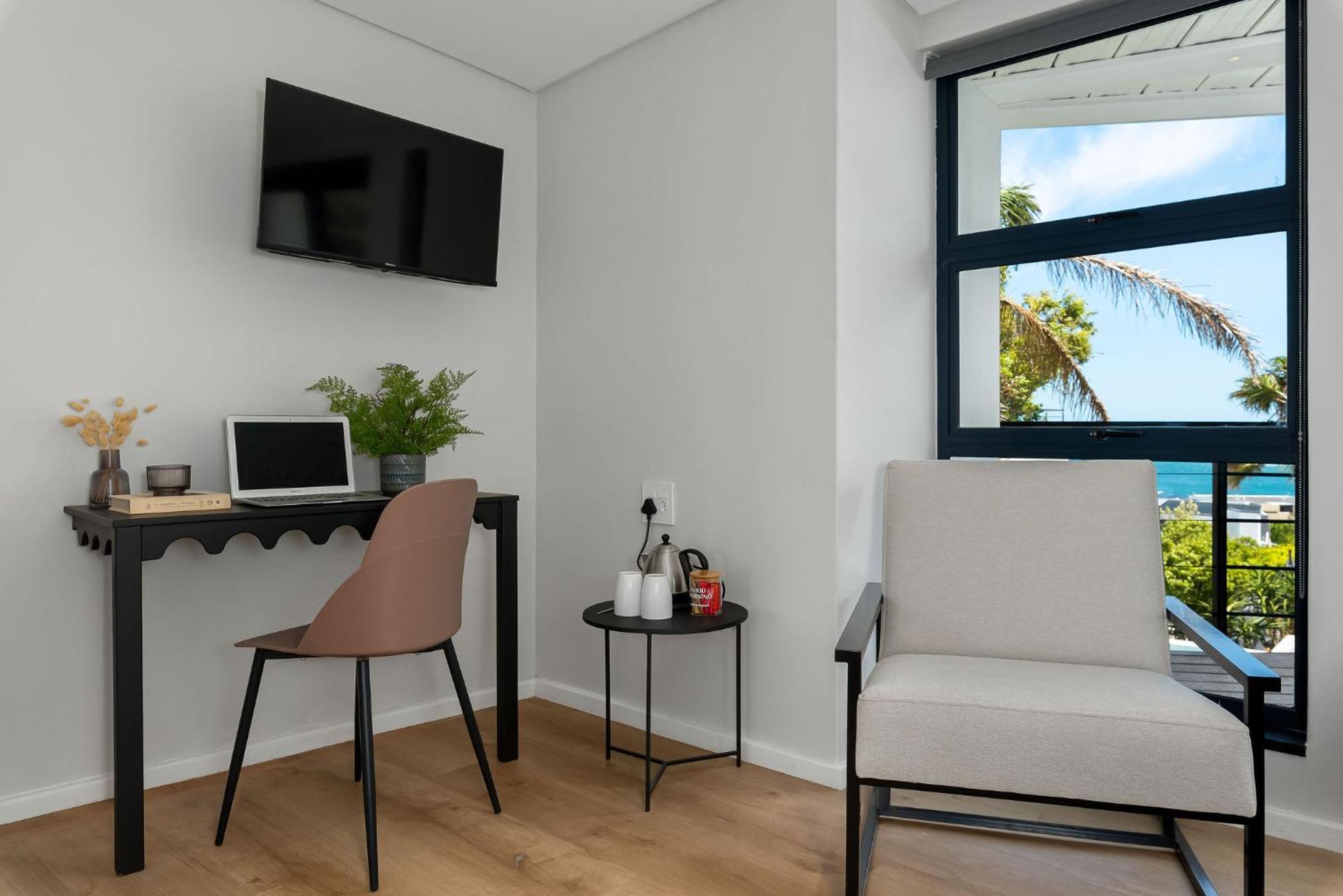 Neighbourgood 1St Crescent Camps Bay Otel Cape Town Dış mekan fotoğraf